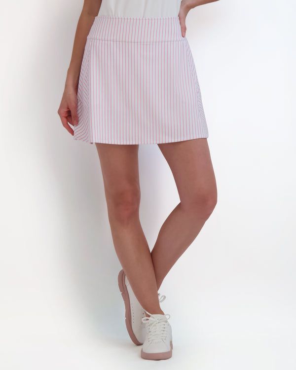 Nicolette Skort